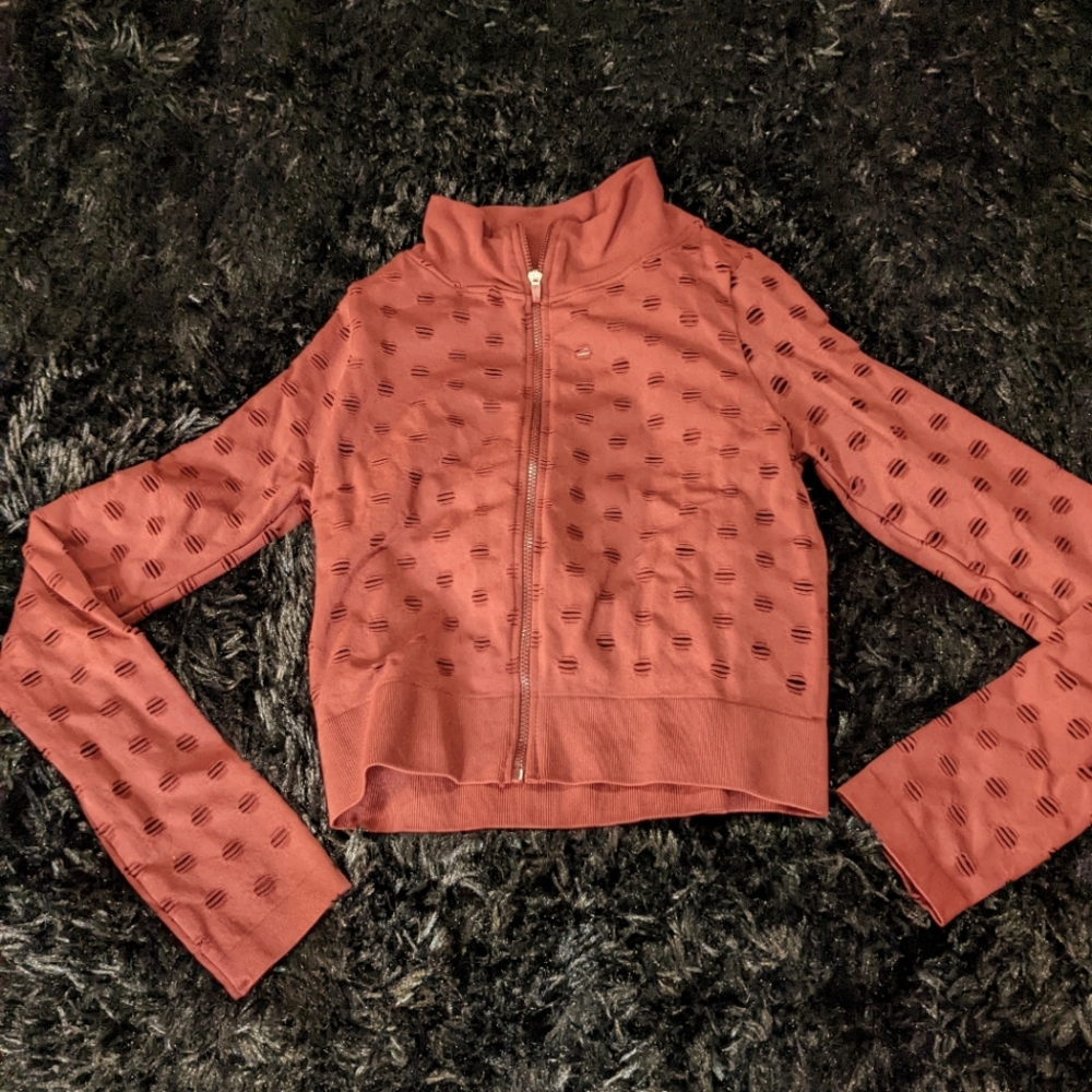 Athletic zip up fashion top